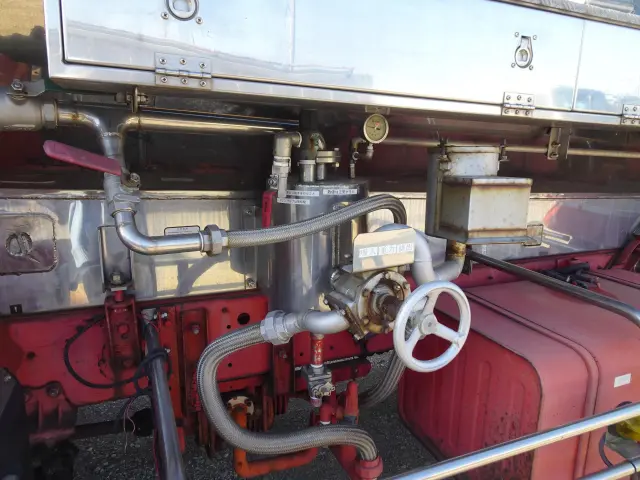 いすゞ ギガ PDG-CYG77P8(その他)の写真6