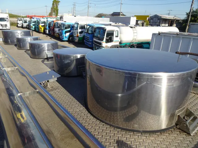 いすゞ ギガ PDG-CYG77P8(その他)の写真8