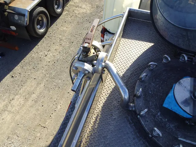 いすゞ ギガ PDG-CYG77P8(その他)の写真12