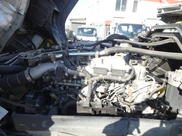 いすゞ ギガ 2KG-CXZ77CT(6x4)の写真20