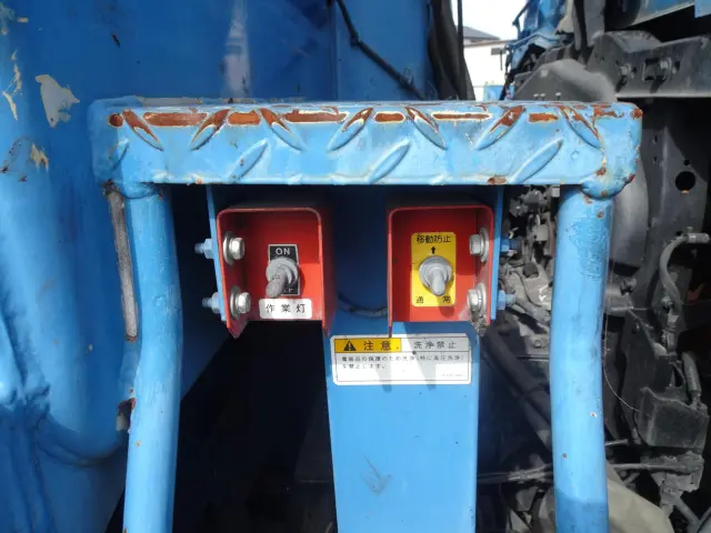 日野 レンジャー QKG-FJ7JGAA(2WD)の写真7