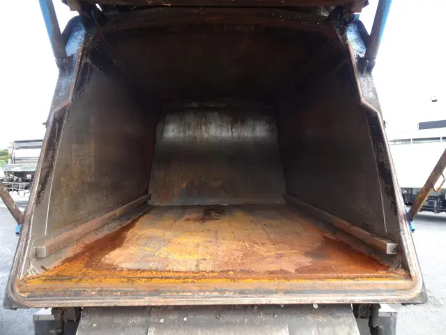 日野 レンジャー QKG-FJ7JGAA(2WD)の写真9