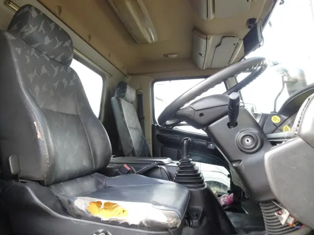 日野 レンジャー QKG-FJ7JGAA(2WD)の写真21