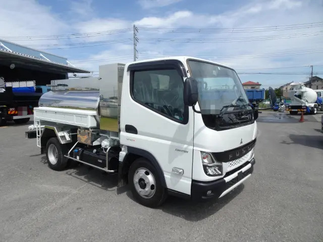 三菱 キャンター 2RG-FBA20(2WD)の写真3