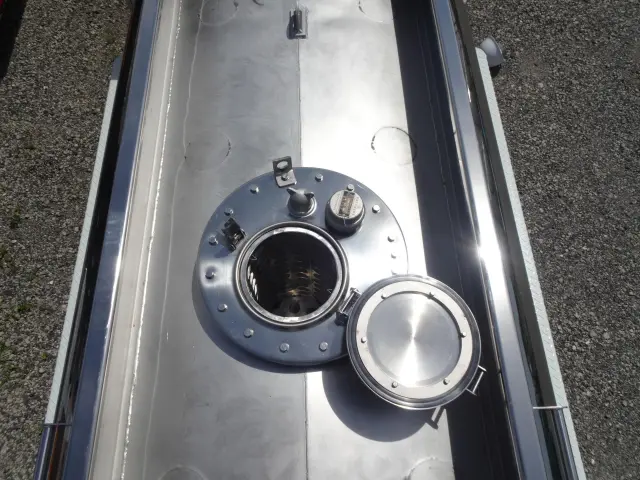 三菱 キャンター 2RG-FBA20(2WD)の写真10