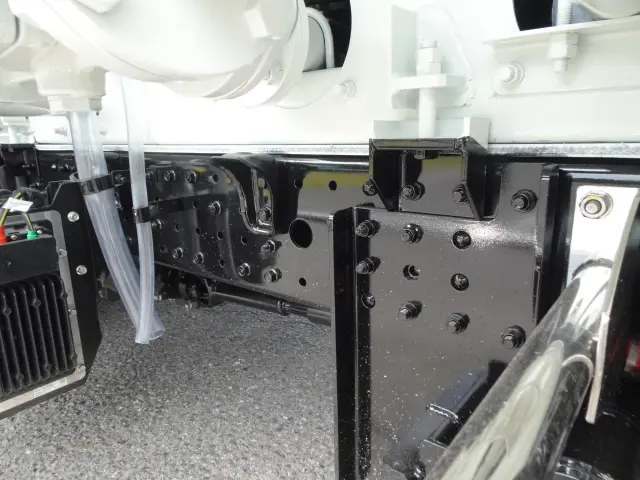 三菱 キャンター 2RG-FBA20(2WD)の写真14