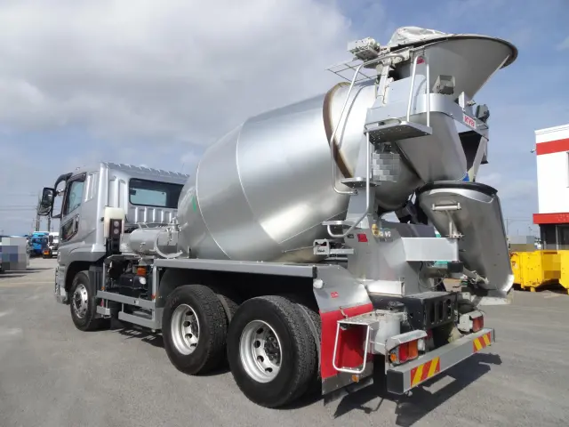 三菱 スーパーグレート 2KG-FV70GX(6x4)の写真2