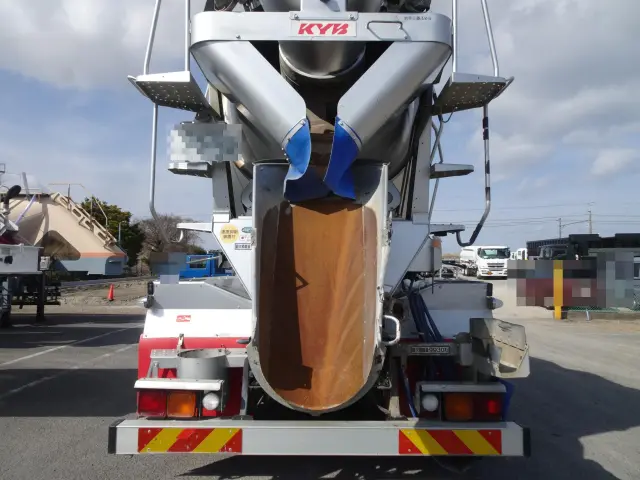 三菱 スーパーグレート 2KG-FV70GX(6x4)の写真12