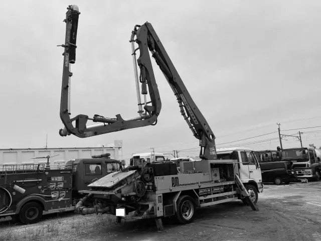 UD コンドル BDG-PK37C改(2WD)の写真5