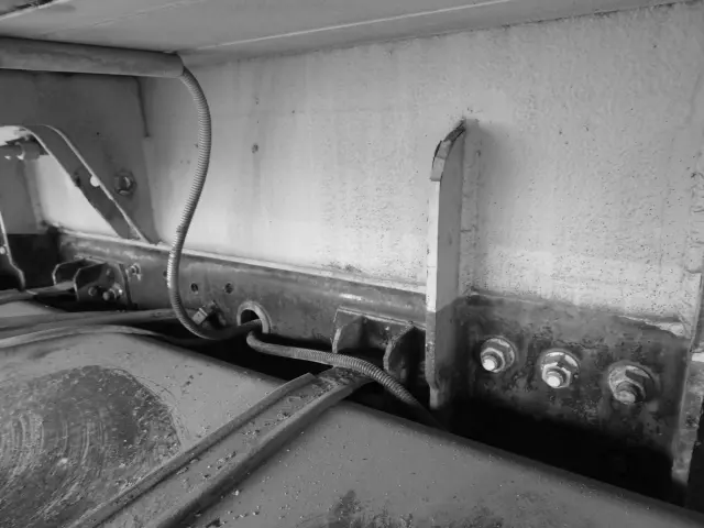 UD コンドル BDG-PK37C改(2WD)の写真14