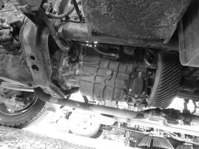 UD コンドル BDG-PK37C改(2WD)の写真17