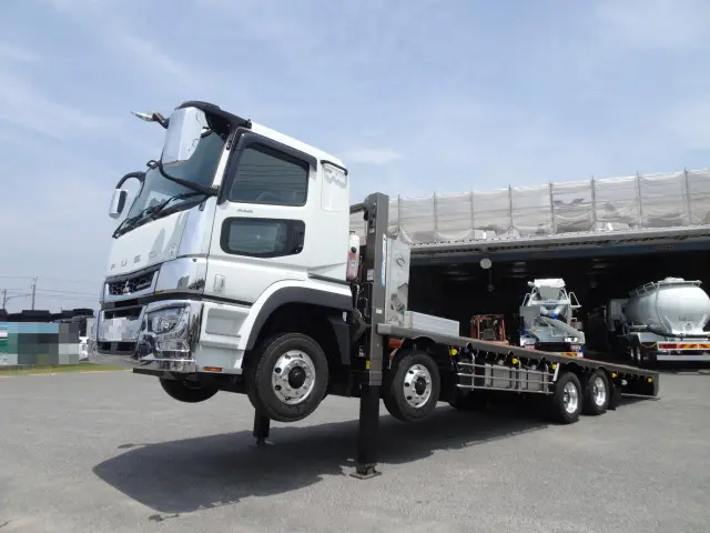 三菱 スーパーグレート 2PG-FS70HZ(8x4)の写真5