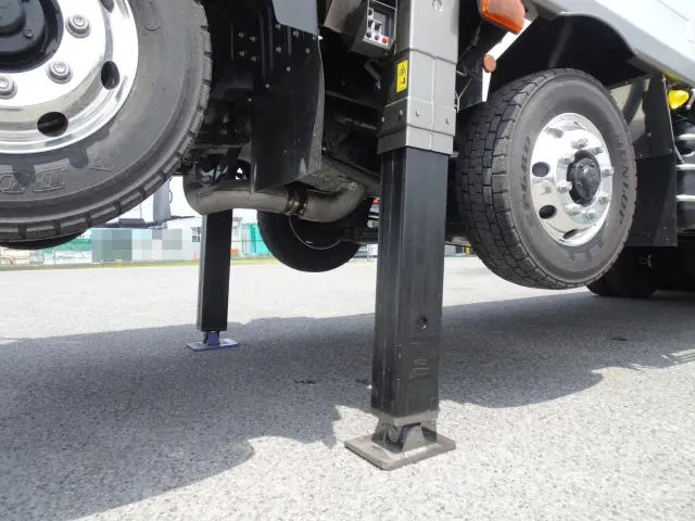 三菱 スーパーグレート 2PG-FS70HZ(8x4)の写真13