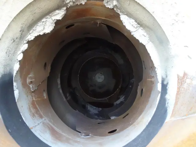 いすゞ フォワード LKG-FTR90S2(2WD)の写真11