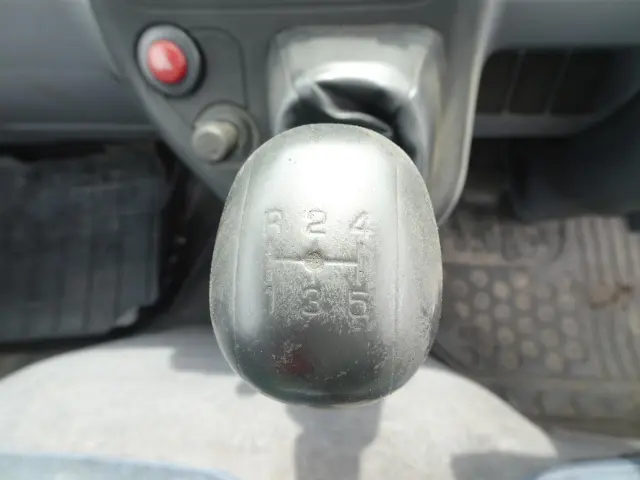 三菱 キャンター PA-FE73DB(2WD)の写真24