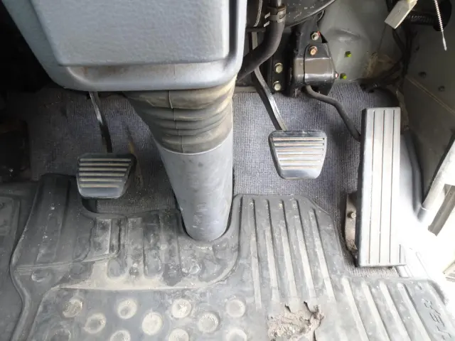 三菱 キャンター PA-FE73DB(2WD)の写真25