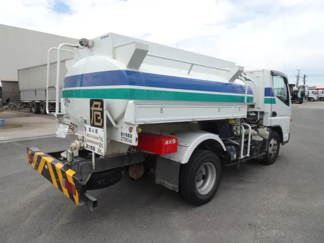 三菱 キャンター TPG-FEA50(2WD)の写真4