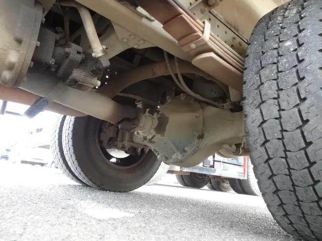 三菱 キャンター TPG-FEA50(2WD)の写真16