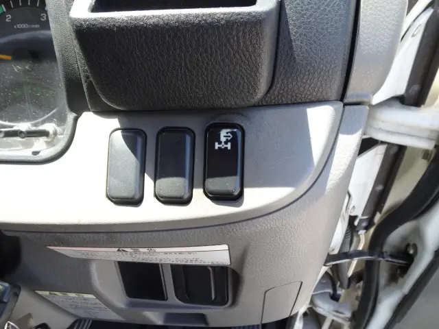 三菱 キャンター TPG-FEA50(2WD)の写真23