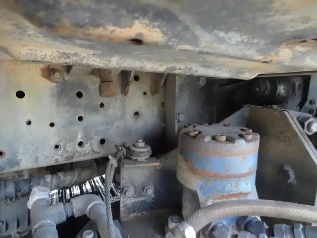 いすゞ エルフ PB-NKR81N(2WD)の写真16