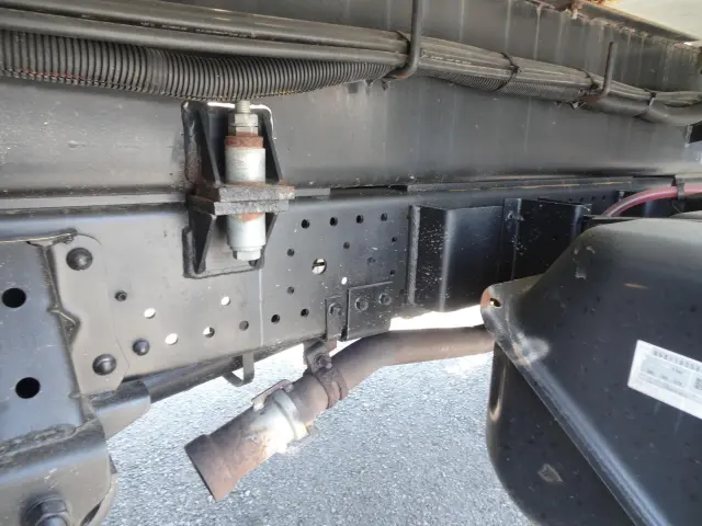 いすゞ エルフ TKG-NKR85YN(2WD)の写真17