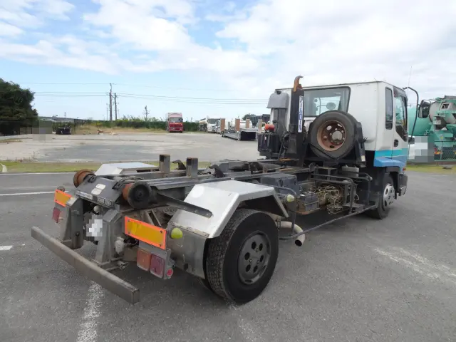 いすゞ フォワード KK-FRR35G4(2WD)の写真4