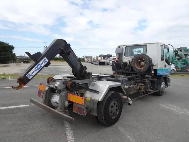 いすゞ フォワード KK-FRR35G4(2WD)の写真5