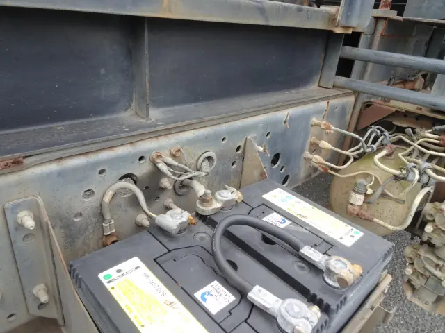 いすゞ フォワード KK-FRR35G4(2WD)の写真14