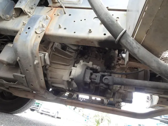 いすゞ フォワード KK-FRR35G4(2WD)の写真16