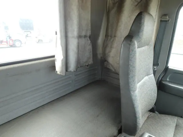 いすゞ フォワード KK-FRR35G4(2WD)の写真20