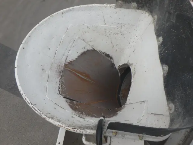 日野 レンジャー LKG-FJ7JDAA(2WD)の写真8