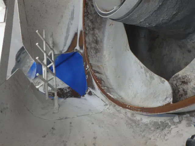 日野 レンジャー LKG-FJ7JDAA(2WD)の写真10