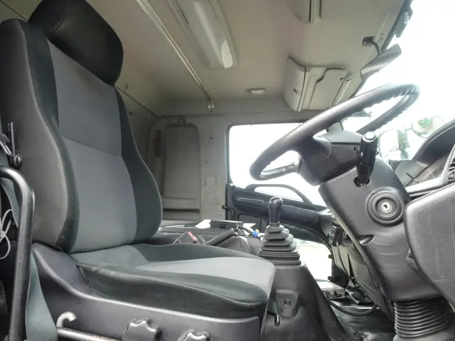 日野 レンジャー LDG-GK8JKAA(6x4)の写真19