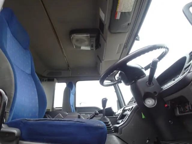 いすゞ ギガ PDG-CYG77P8(その他)の写真20