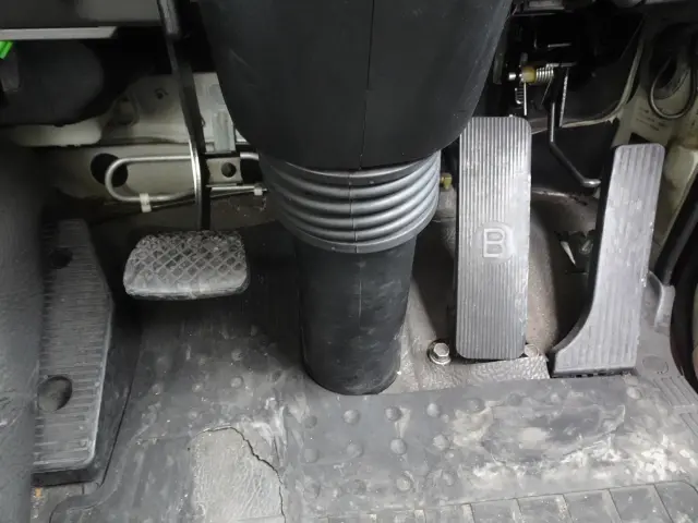 いすゞ ギガ PDG-CYG77P8(その他)の写真26