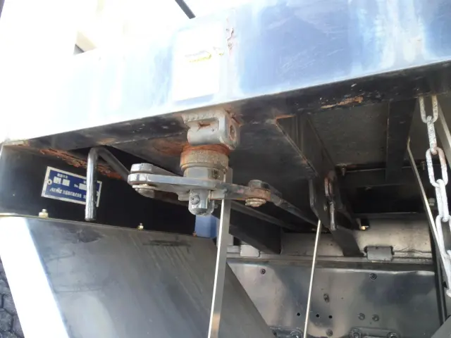 いすゞ ギガ QKG-CYG77AM(その他)の写真10