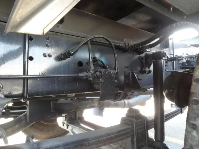 いすゞ ギガ QKG-CYG77AM(その他)の写真11