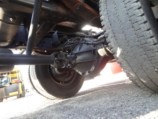 いすゞ ギガ QKG-CYG77AM(その他)の写真13