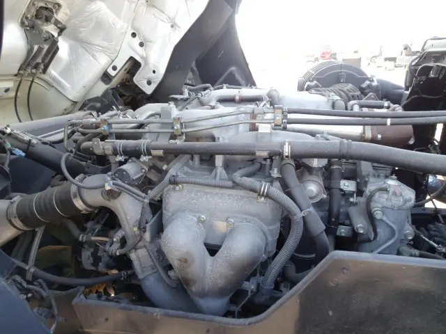 いすゞ ギガ QKG-CYG77AM(その他)の写真16