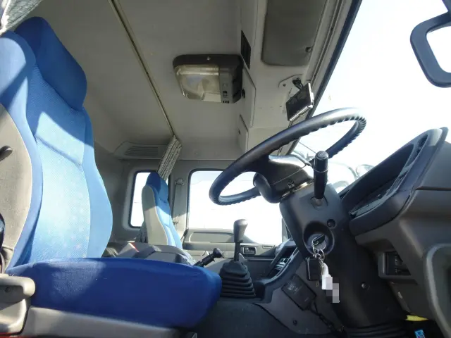 いすゞ ギガ QKG-CYG77AM(その他)の写真17