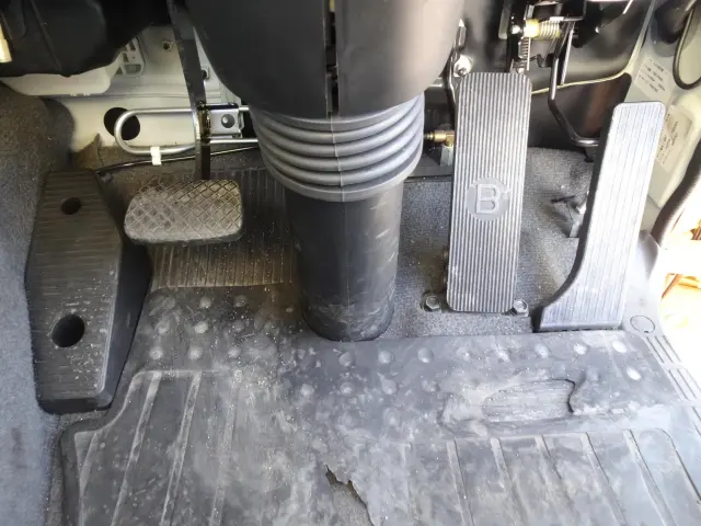 いすゞ ギガ QKG-CYG77AM(その他)の写真23