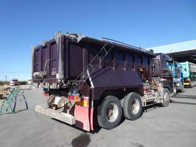 ＵＤ クオン ADG-CW2XL(6x4)の写真4