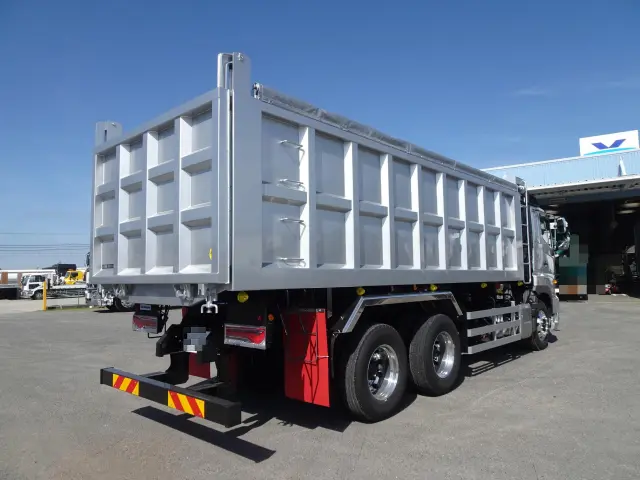 日野 プロフィア 2DG-FS1AJE(6x4)の写真4