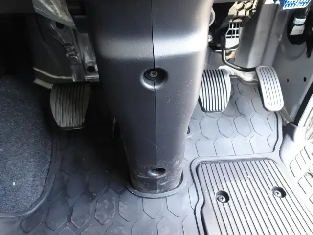 日野 プロフィア 2DG-FS1AJE(6x4)の写真26