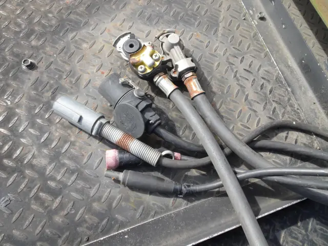 いすゞ ギガ LKG-EXD52AE(2WD)の写真9