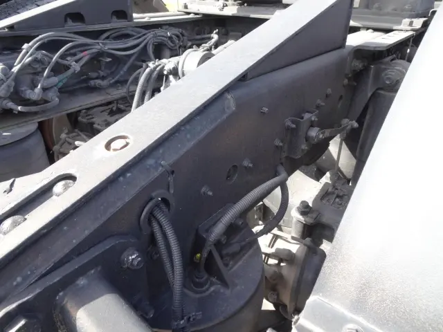 いすゞ ギガ LKG-EXD52AE(2WD)の写真16