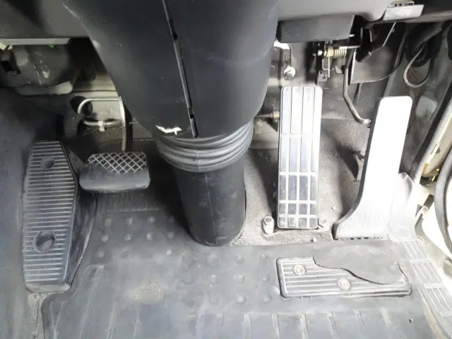 いすゞ ギガ LKG-EXD52AE(2WD)の写真29