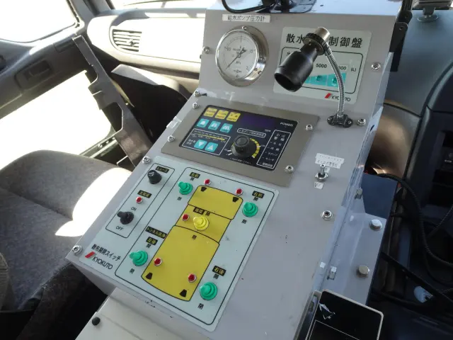 いすゞ ギガ PJ-CYZ51P6(6x4)の写真29