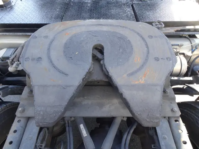 いすゞ ギガ QKG-EXD52BD(2WD)の写真8