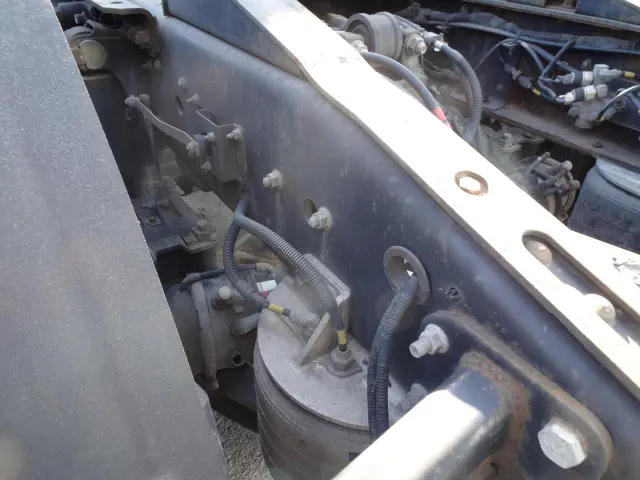 いすゞ ギガ QKG-EXD52BD(2WD)の写真11